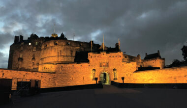 "Keikkailu on kuin muuttofirmassa työskentelyä ja välillä soitetaan musiikkia" - Steve 'n' Seagulls Isossa-Britanniassa ja Irlannissa, osa 3