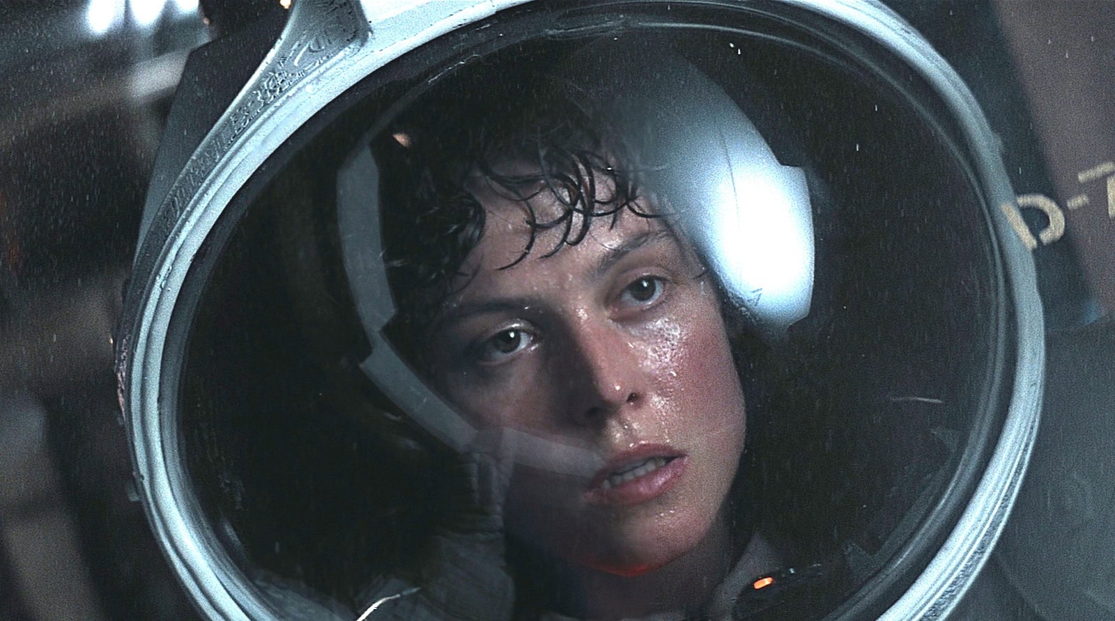 "Avaruudessa kukaan ei kuule huutoasi" -iskulauseen keksijä on kuollut - Arvaatko elokuvan?