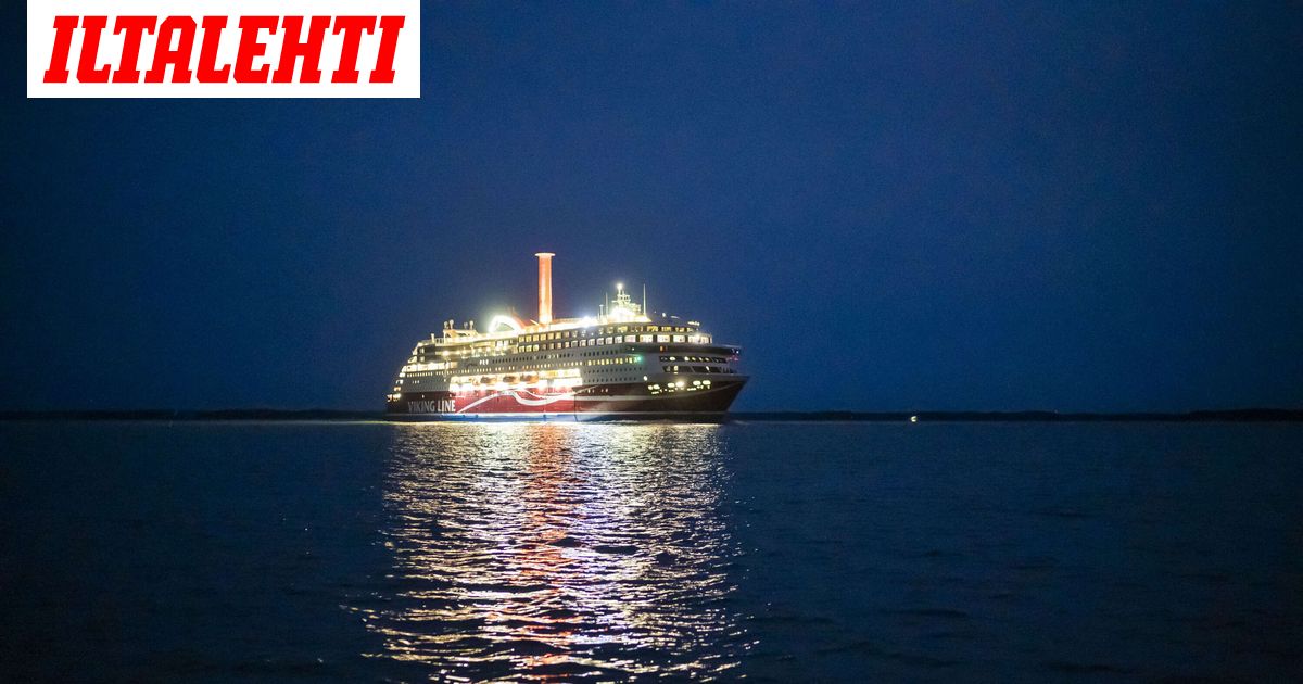 Noin 20-vuotiaan naisen epäillään tulleen joukko­raiskatuksi Viking Gracella – Poliisi: Tämä on tilanne nyt