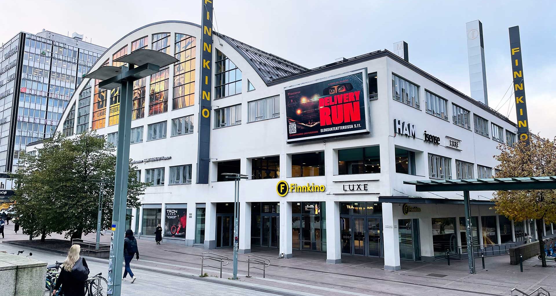 Finnkinon teattereihin tulee lähiaikoina 13 elokuvaa, jotka voi katsoa kotona heti