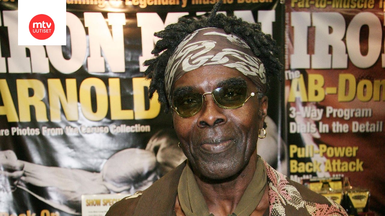 Kehonrakennuslegenda Robby Robinson: hirmuinen fysiikka 76-vuotiaana