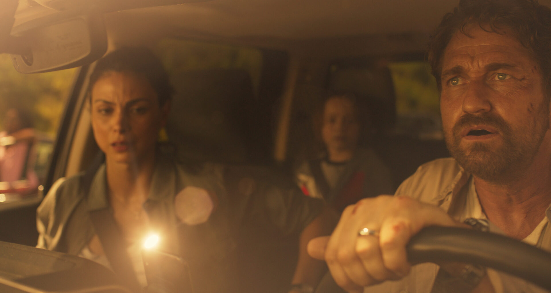 Nyt suoratoistossa: Laadukas katastrofileffa – mukana hauska torilla tavataan -hetki!