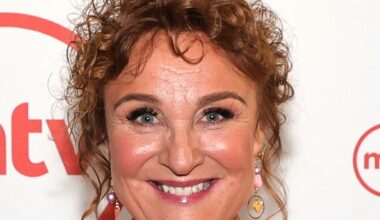 Hanna Sumari esitteli 3 tytärtään - yksi on jo valmiiksi julkkis