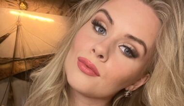 Helmi Loukasmäki lomalla auringossa - mutta missä on Danny?