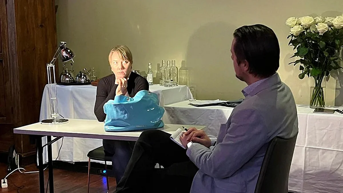 Raveissa oman elämänsä Sherlock Holmesiksi