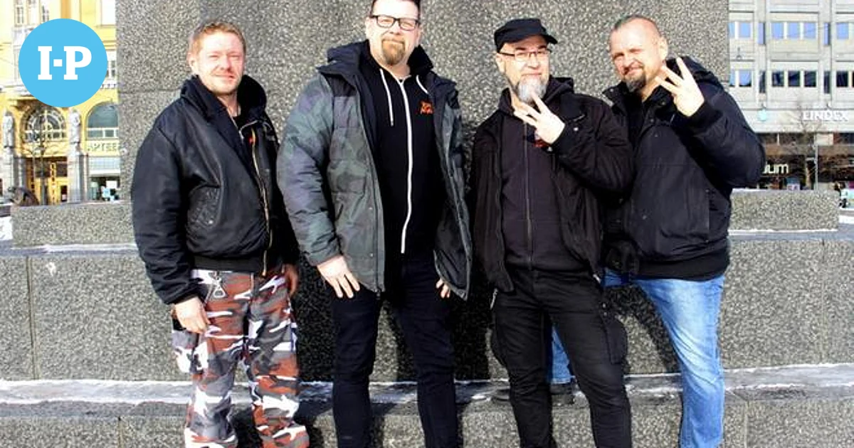 Klamydian ex-rumpali vakavassa hirvikolarissa - Ilkka-Pohjalainen