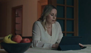 Nelosella alkaa huippusarja, pääosissa Kuustosen sisaret ja Lauri Tilkanen - yksi jakso maksoi miljoonan