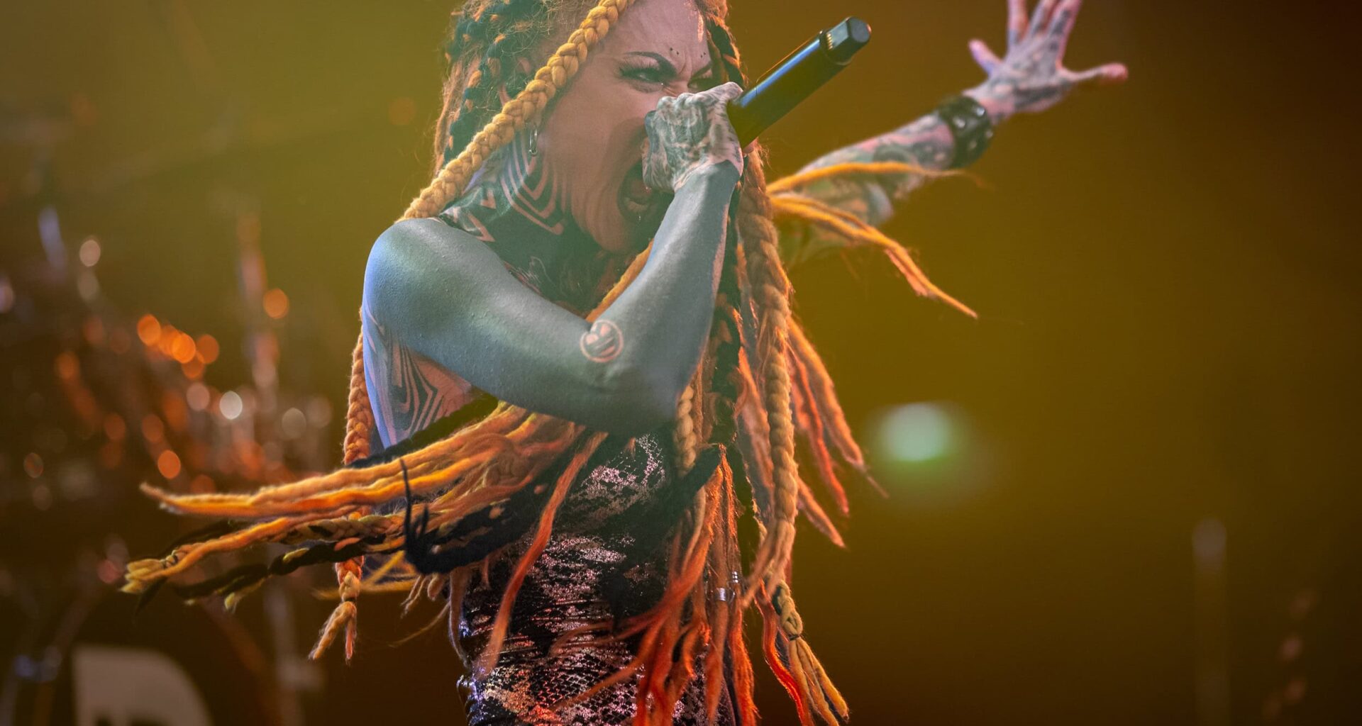 Infected Rain ja Butcher Babies tulevat yhteiskeikalle Suomeen