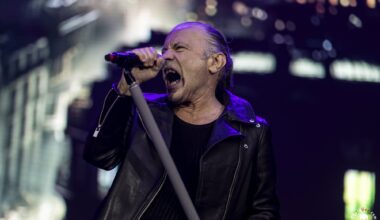 Bruce Dickinson ei seurannut Iron Maidenin tekemisiä ysärin soolovuosinaan - "En ole enää bändissä, se ei ole minun asiani"