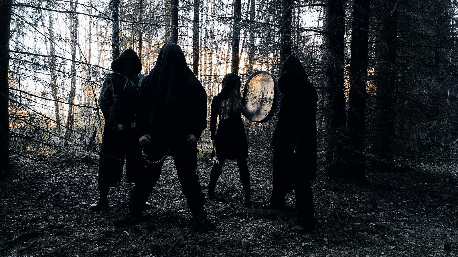 Kaamos Warriors jatkaa matkaansa muinaisen luonnonuskon ja luontoyhteyden maailmassa uudella singlellä