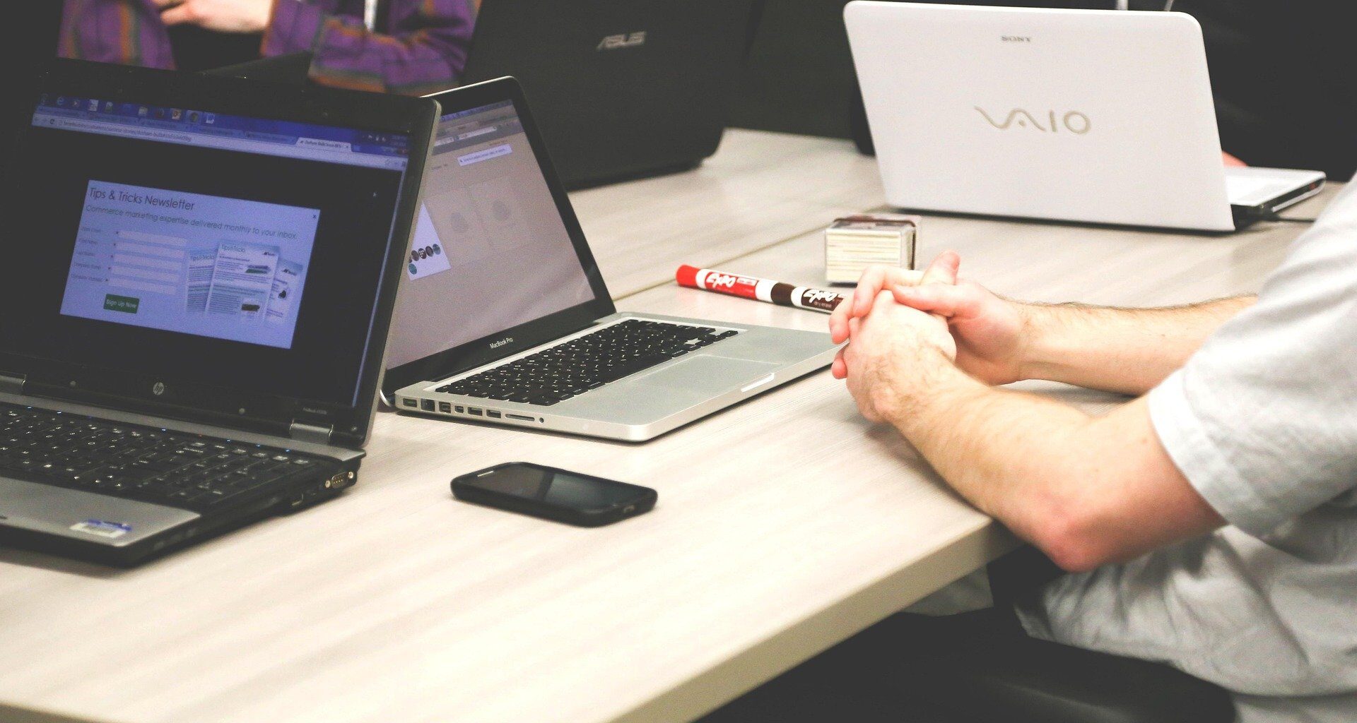 Näillä aloilla kaksi kolmesta yrityksestä työllistää ulkomaista työvoimaa