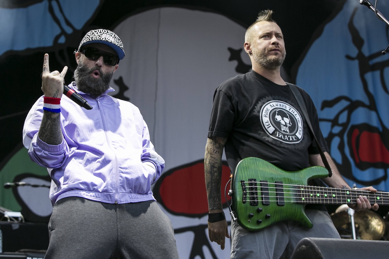 "On vain niin traagista, ettei hän ole täällä" - Fred Durst muisteli edesmennyttä Limp Bizkit -toveriaan