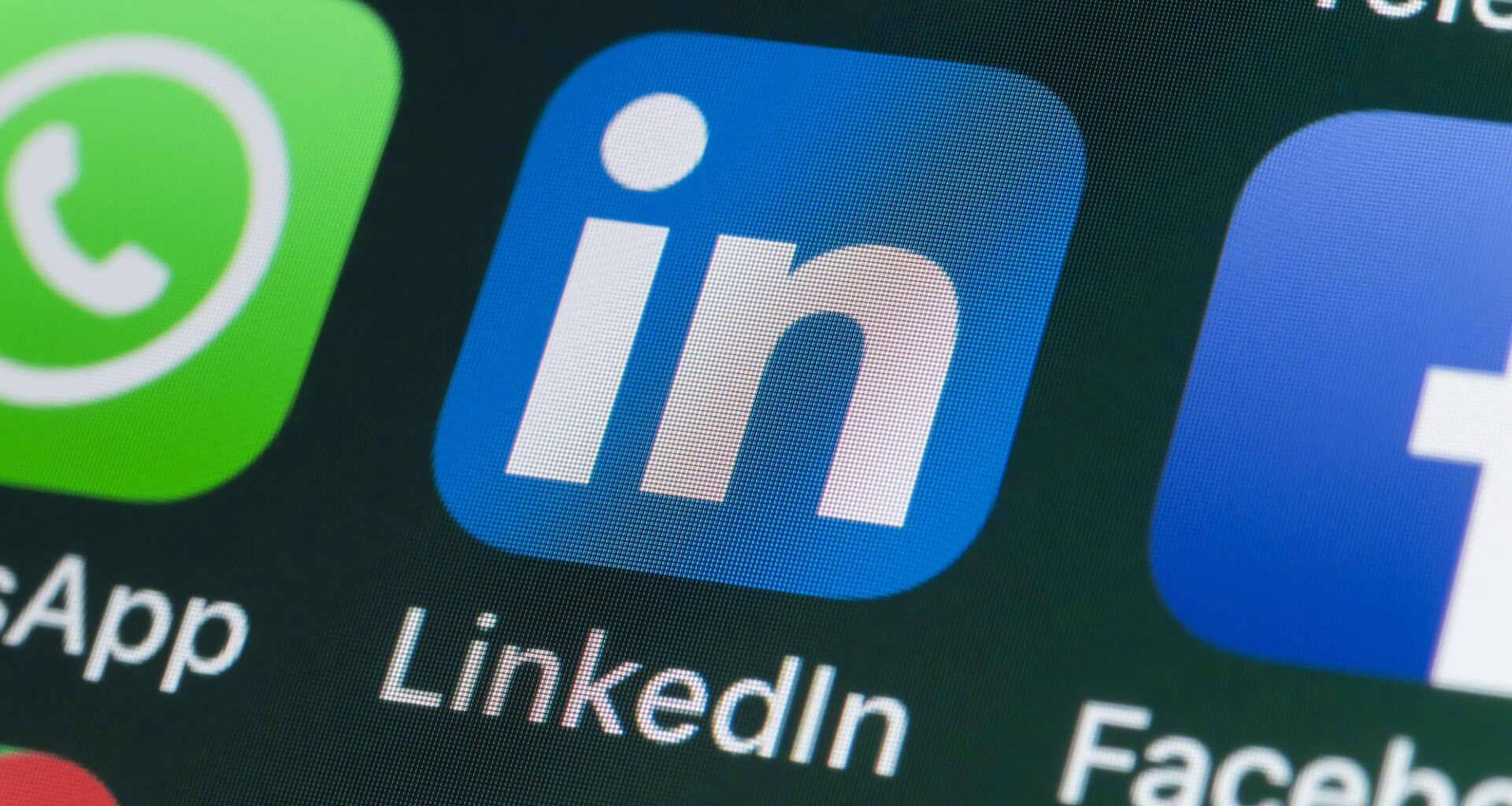 Yrittäjä massapostitti LinkedInissä ja onnistui