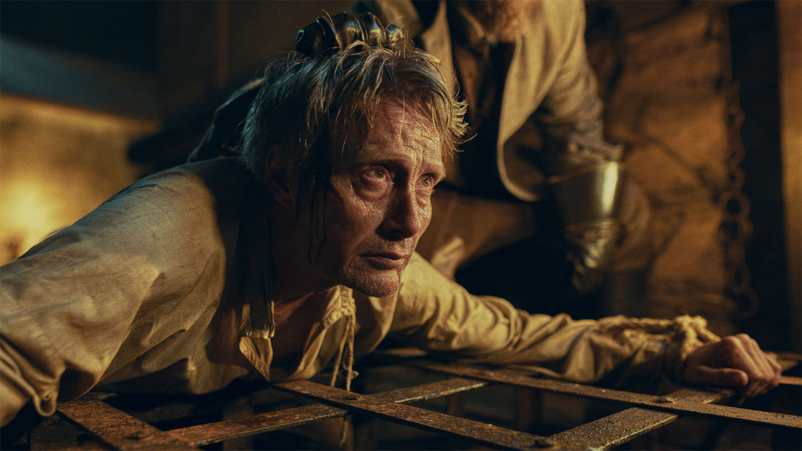 Mads Mikkelsen taistelee hengestään vieraalla planeetalla uudessa Ami-elokuvassa