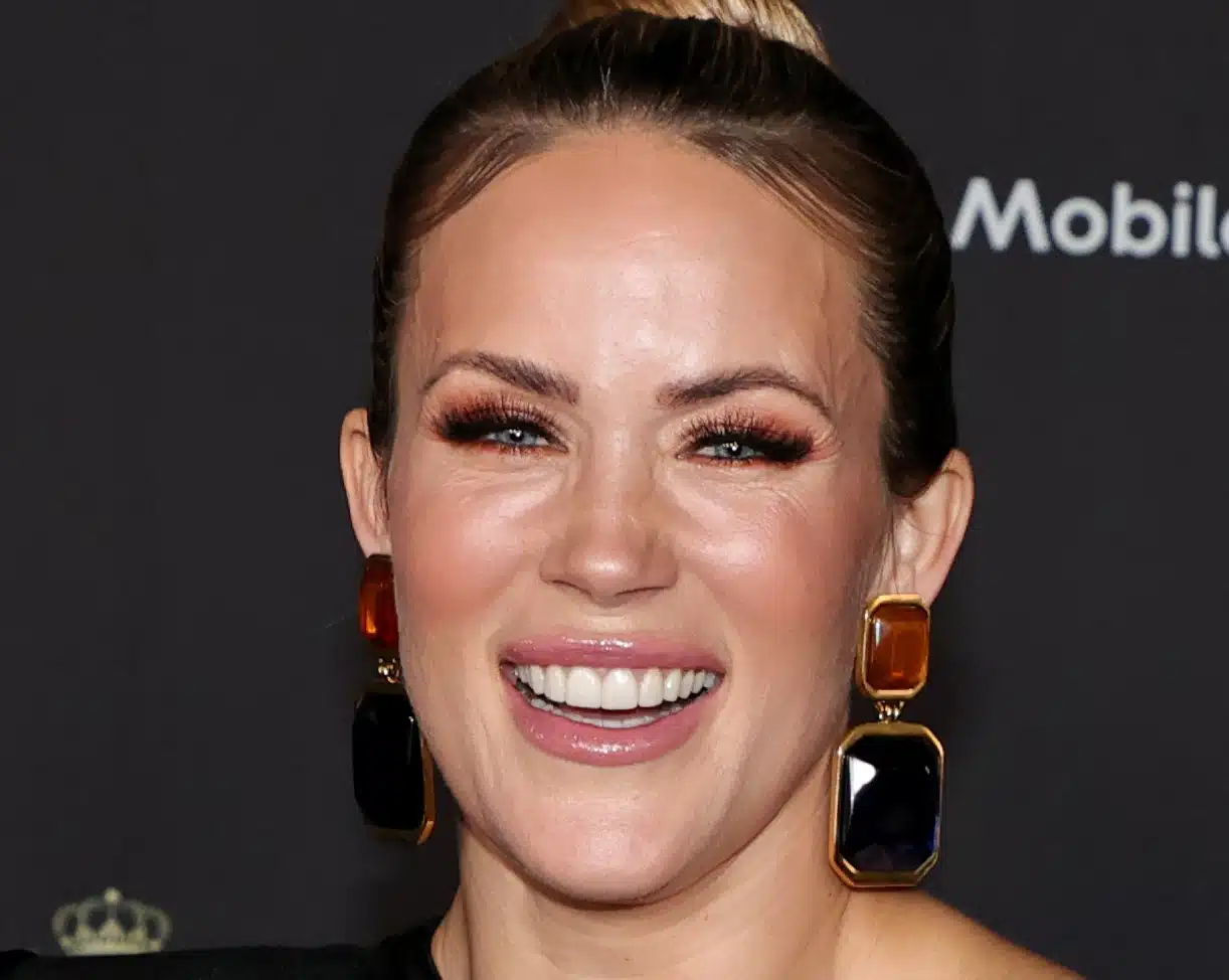 Martina Aitolehden kihlasormus myynnissä, Seiska: Hinnalla saisi upean bemarin