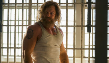 Reacher-tähti tekee Sisut - Alan Ritchson ei puhu uudessa toimintatrillerissään mitään