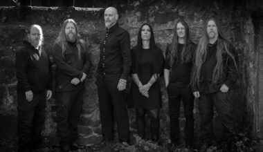 My Dying Bride antoi Aaron Stainthorpelle virallisesti kenkää - "Päätöstä ei tehty kevyin perustein"