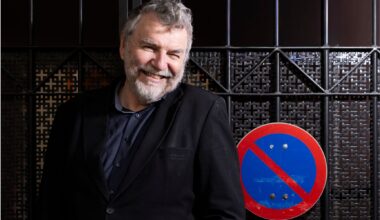 Kauko Röyhkä kertoo, mikä musiikki- ja kirja-alassa mättää