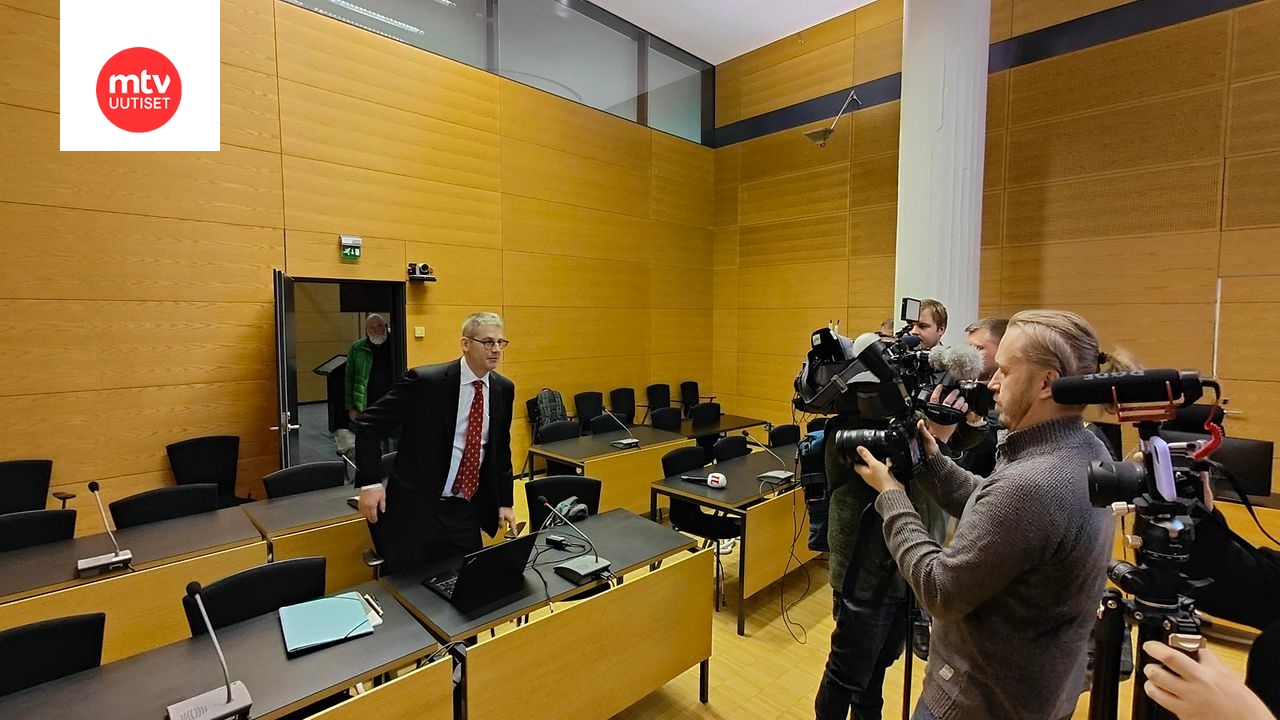 Varustamon asianajaja väläyttää miljoonaluokan vahingonkorvauksia
