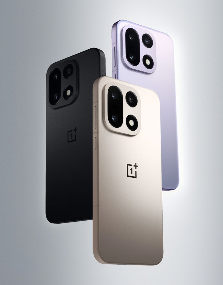 OnePlus 15 eri väreissä.