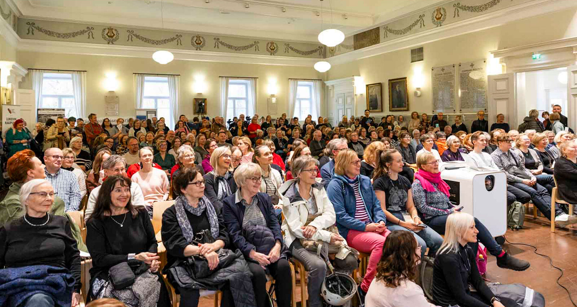 Oulun Kirjamessuilla yli 80 tapahtumaa – teemana kohtaamiset kuudella eri lavalla – Mun Oulu