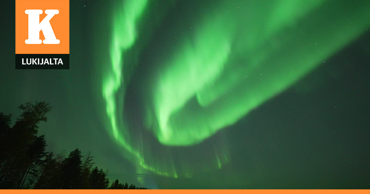 Revontulet loimusivat 1.10 Papinjärven yllä :-)