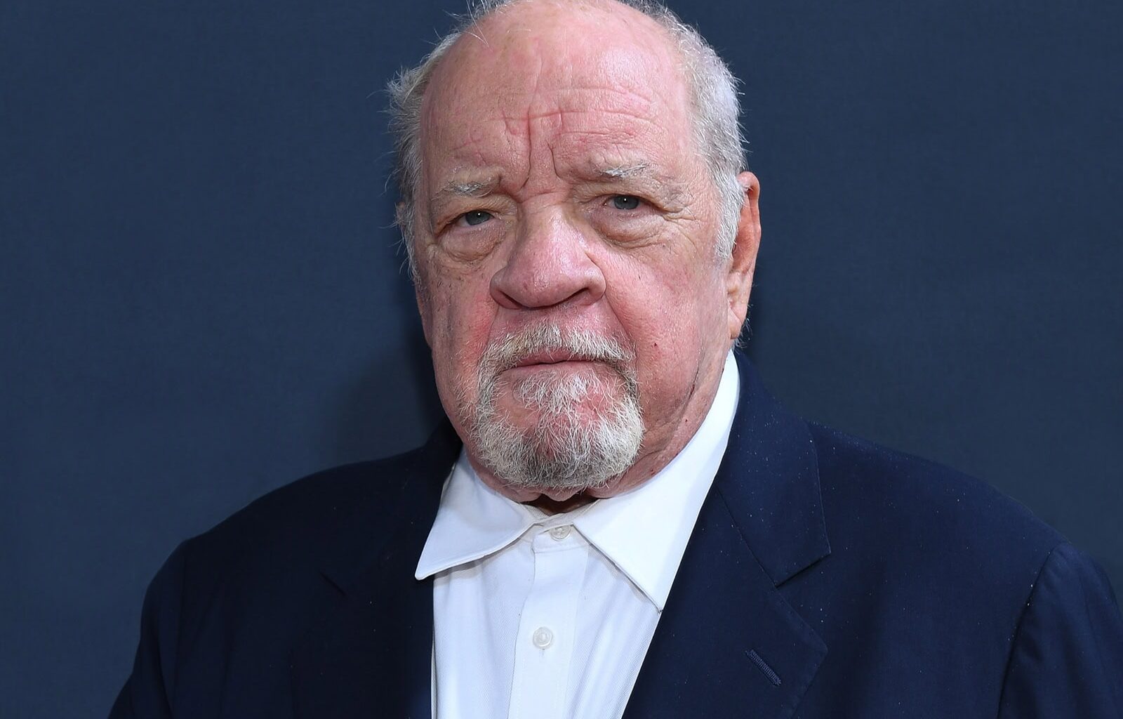 Taksikuski-käsikirjoittaja puolustaa tekoälyä – ”Enää kaksi vuotta ja sitten se tapahtuu”