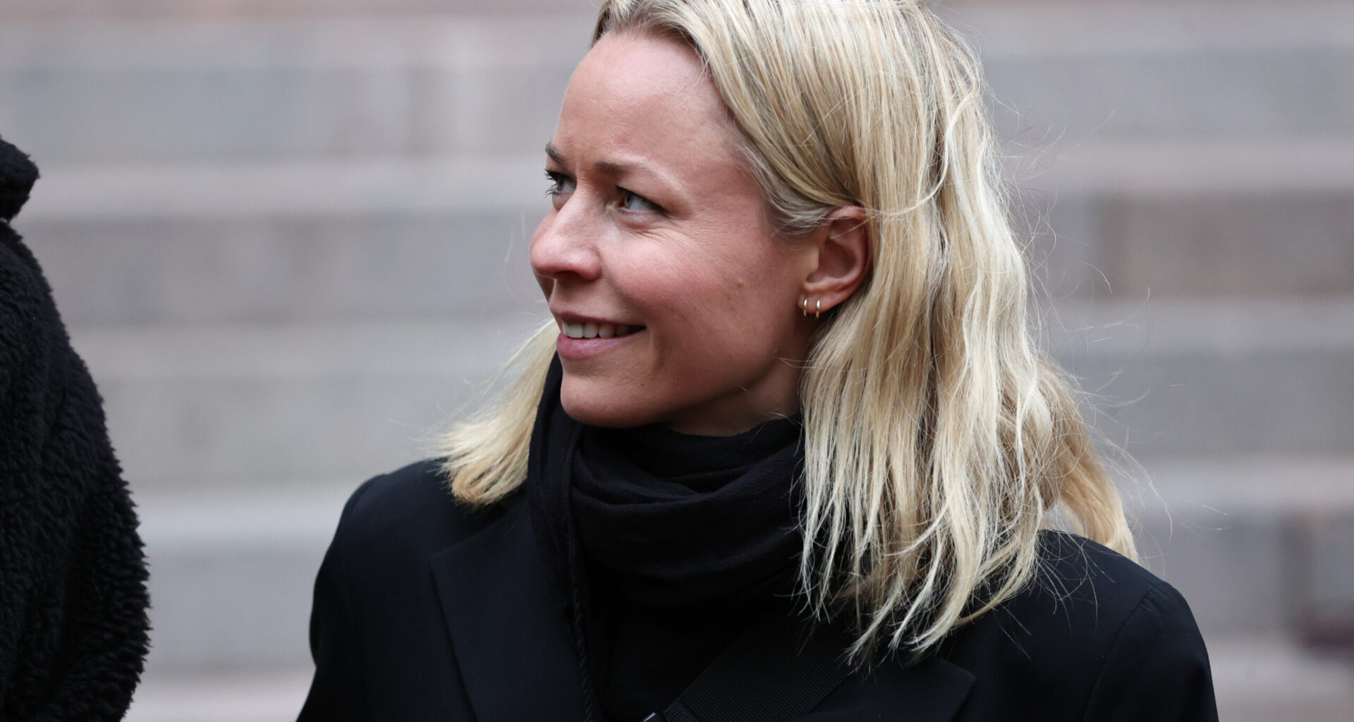 Wau! Näin upea vauvamasu Paula Vesalalla jo on