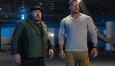 Reacher-tähti Alan Ritchson irrottelee marraskuussa - tältä näyttää uusi toimintakomedia Playdate