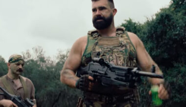 Olutmainos Predator-elokuvan tyyliin ja pääosassa jenkkifutistähti - Eihän tätä voi kuin rakastaa