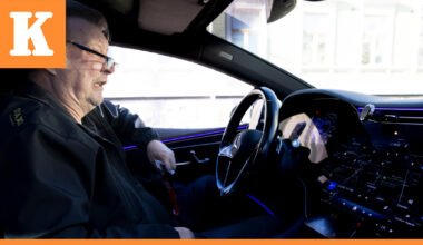 Otaxi vaatii autoilijoita hankkimaan uudet taksamittarit vuodenvaihteeseen mennessä – 1 500 euron laitteet hankitaan paikalliselta firmalta