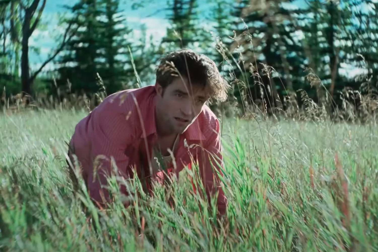 Näyttelijä Robert Pattinson kokeilee toista uraa - myös uusi leffa tulossa Jennifer Lawrencen ja Sissy Spacekin kanssa