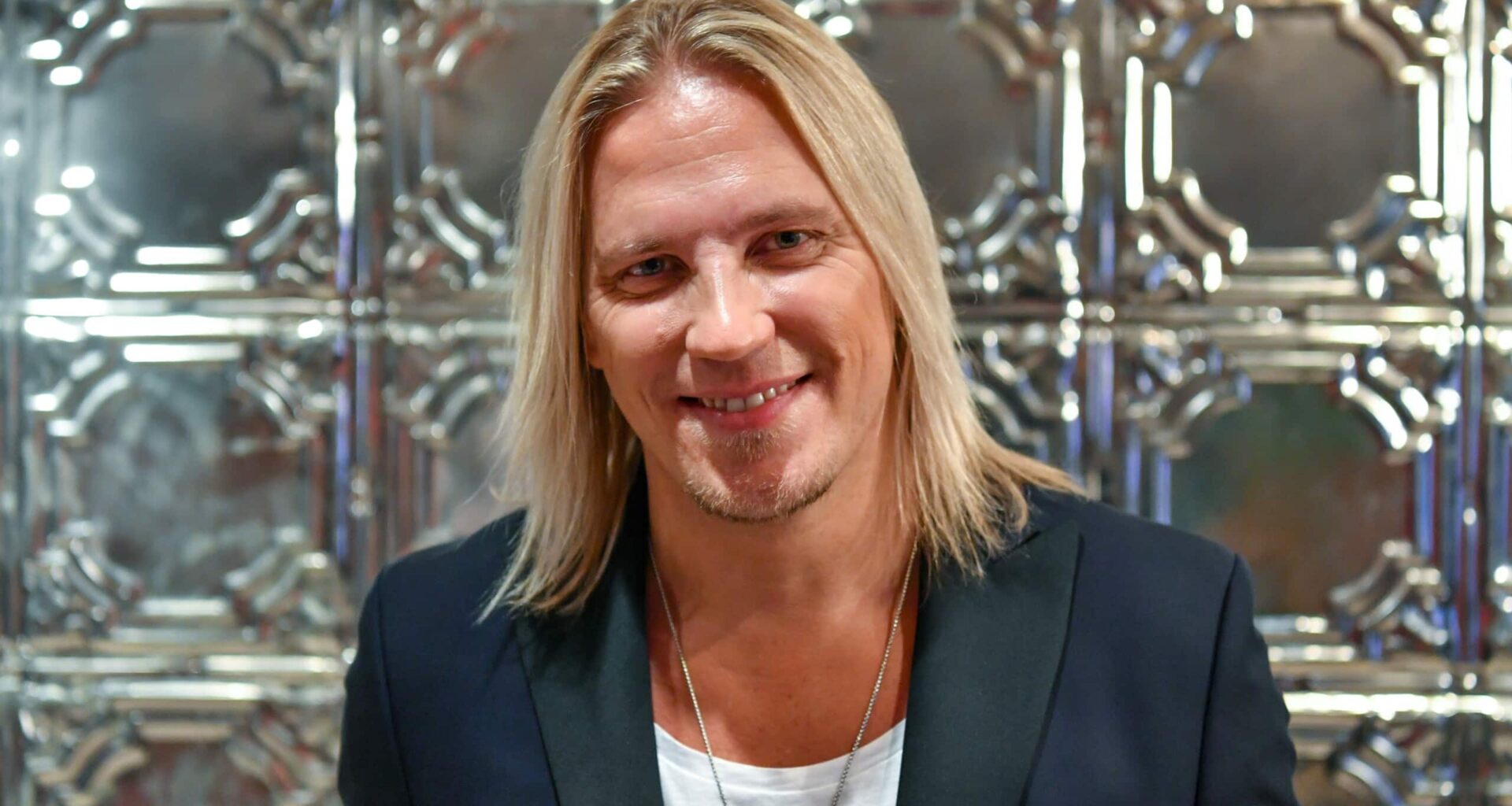 Tässä on Sami Kurosen liki 100-vuotias mummo!