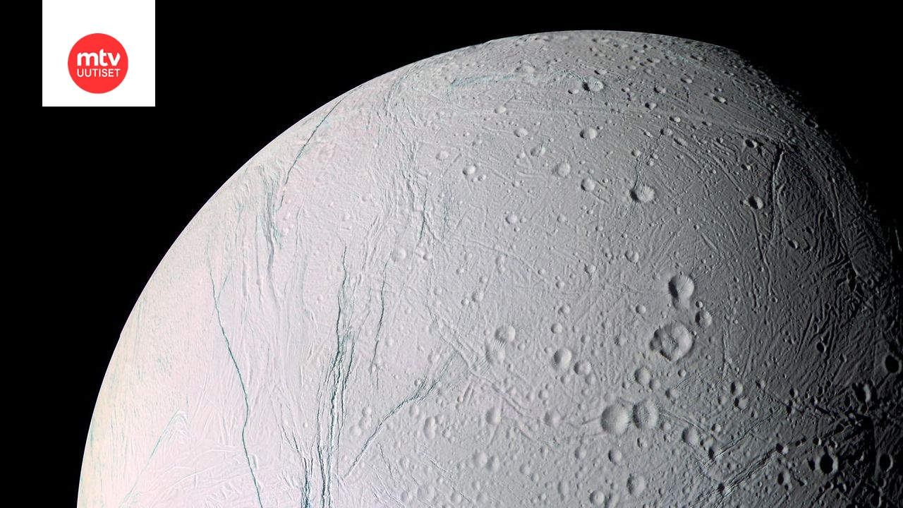 Saturnuksen kuu saattaa olla elinkelpoinen