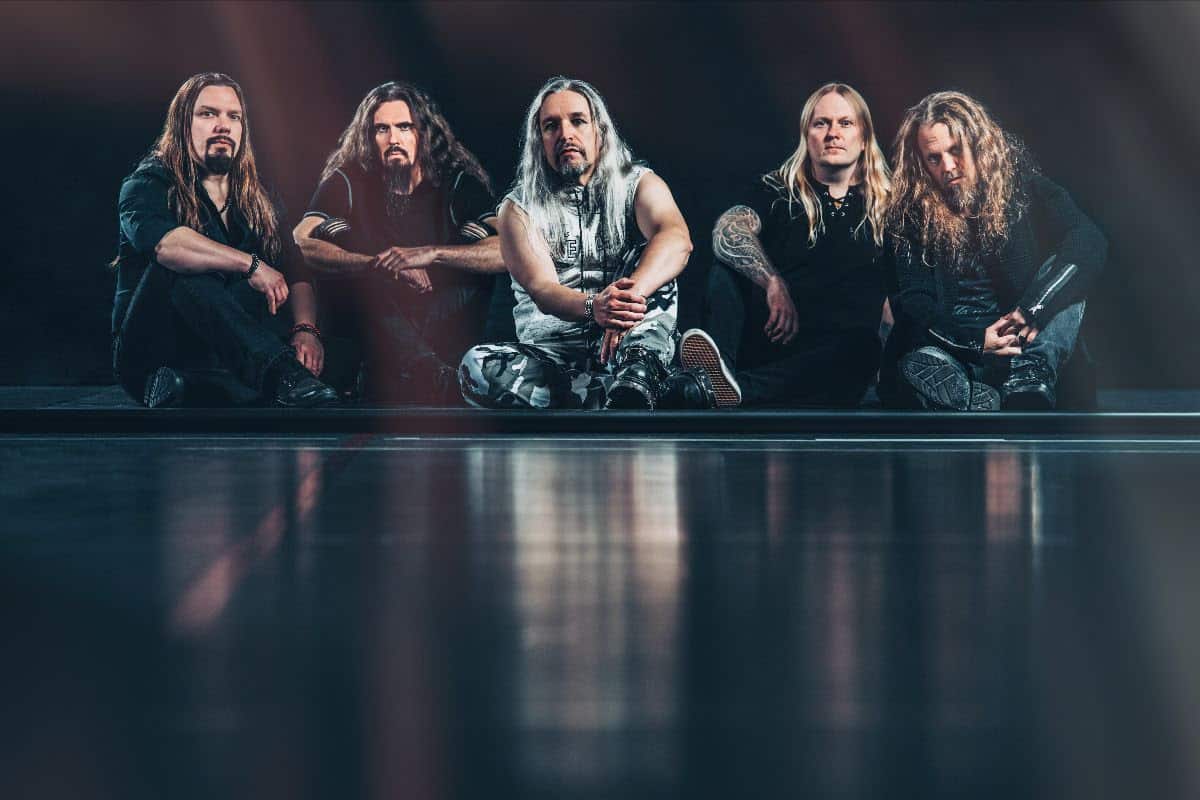 Sonata Arctica täyttää pyöreitä ja juhlistaa asiaa Suomen-kiertueella