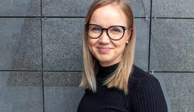 Tanja Salomaa: Viestinviejämolekyylien toiminnan tunteminen auttaa kohdennettujen lääkehoitojen kehityksessä