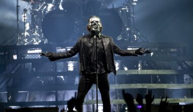 Tobias Forge uskoo muidenkin artistien ottavan käyttöön Ghostin keikoilta tutun puhelinkiellon