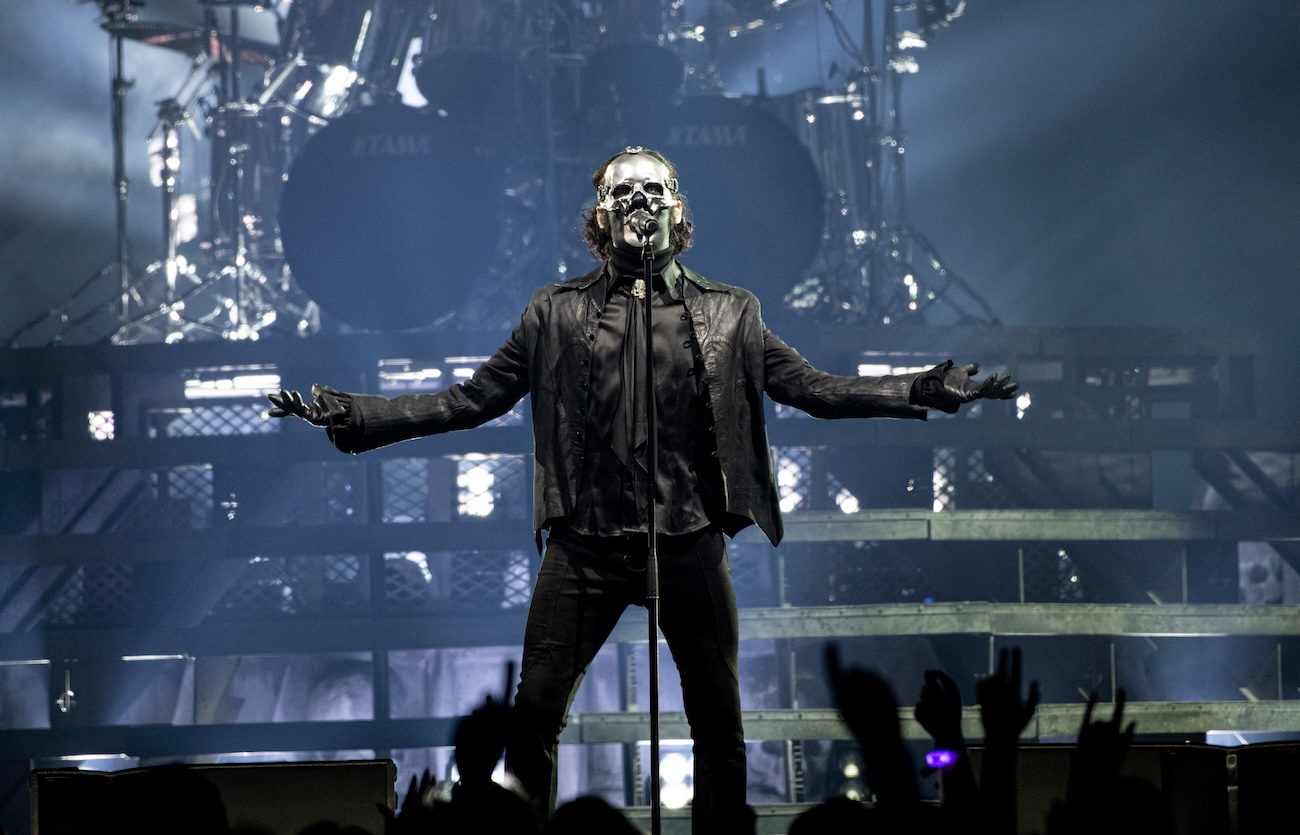 Tobias Forge uskoo muidenkin artistien ottavan käyttöön Ghostin keikoilta tutun puhelinkiellon