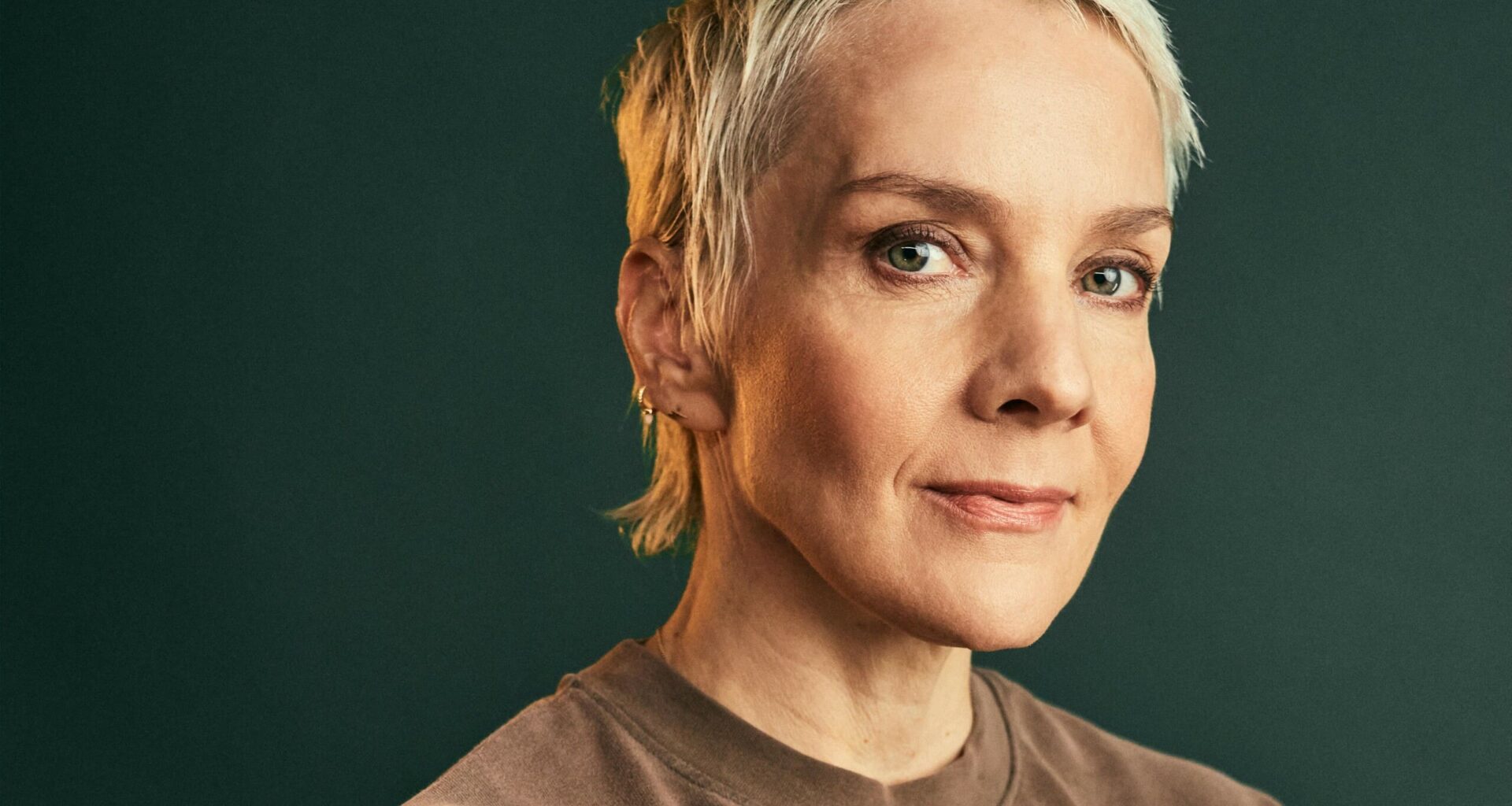 Maria Veitola myöntää hänellä olevan vaikeita tunteita miehiä kohtaan: "Oliko sulle pettymys kun sait pojan?"