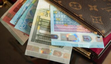 Suomalaisilla on tileillään rahaa enemmän kuin koskaan – silti yhä harvempi säästää