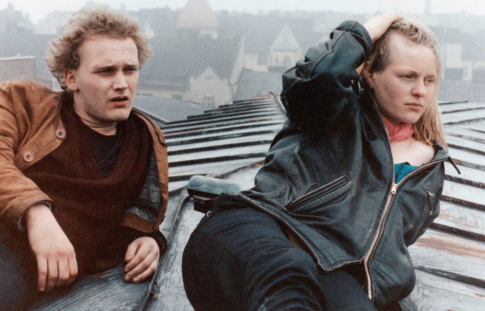 Tänään tv:ssä: Erinomainen kotimainen elokuva vuodelta 1983 – Kohuromaanista tehtiin huikea filmatisointi