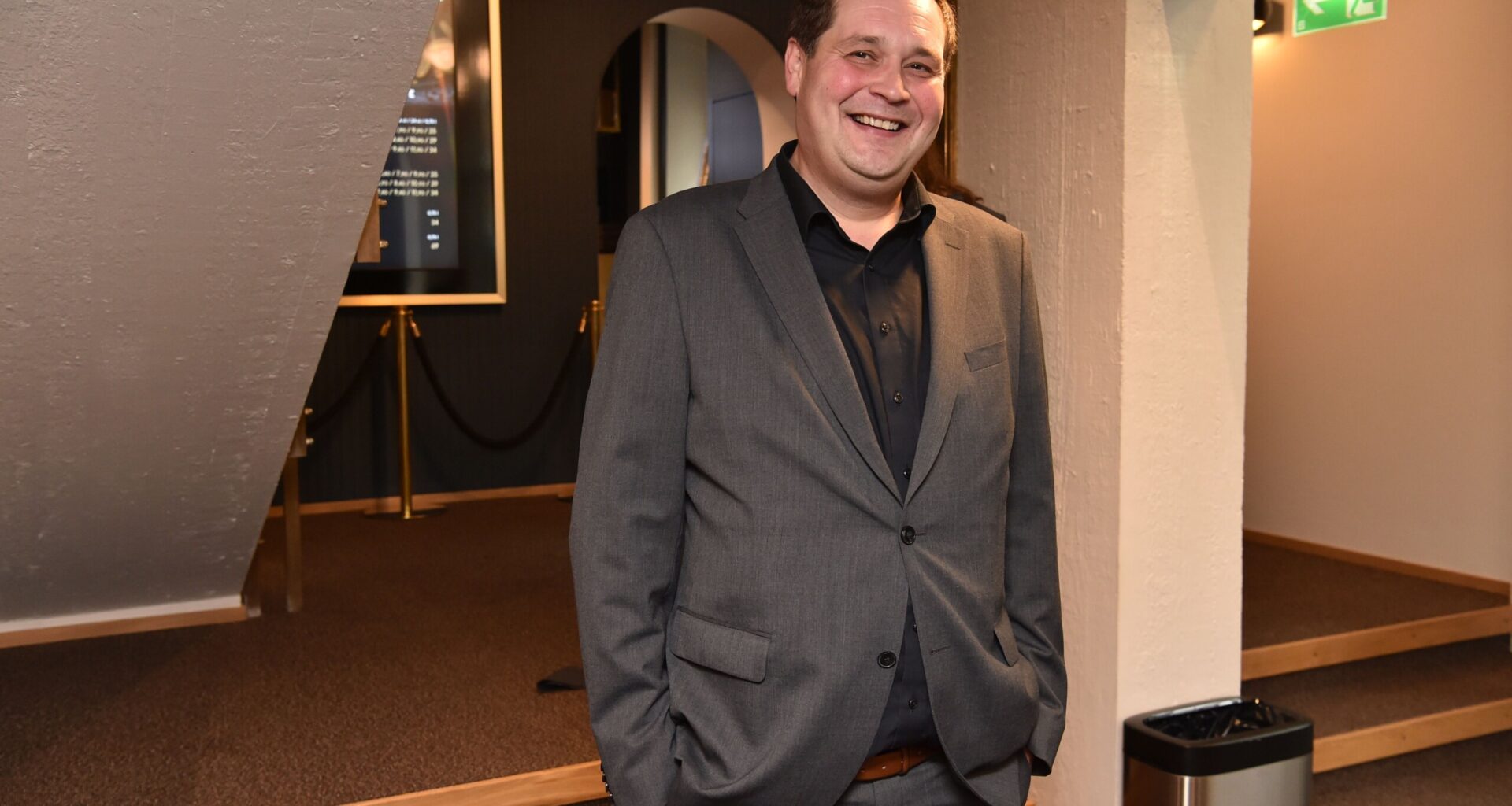 Jethro söi ällöttävän lounaan – kuvat ei herkille