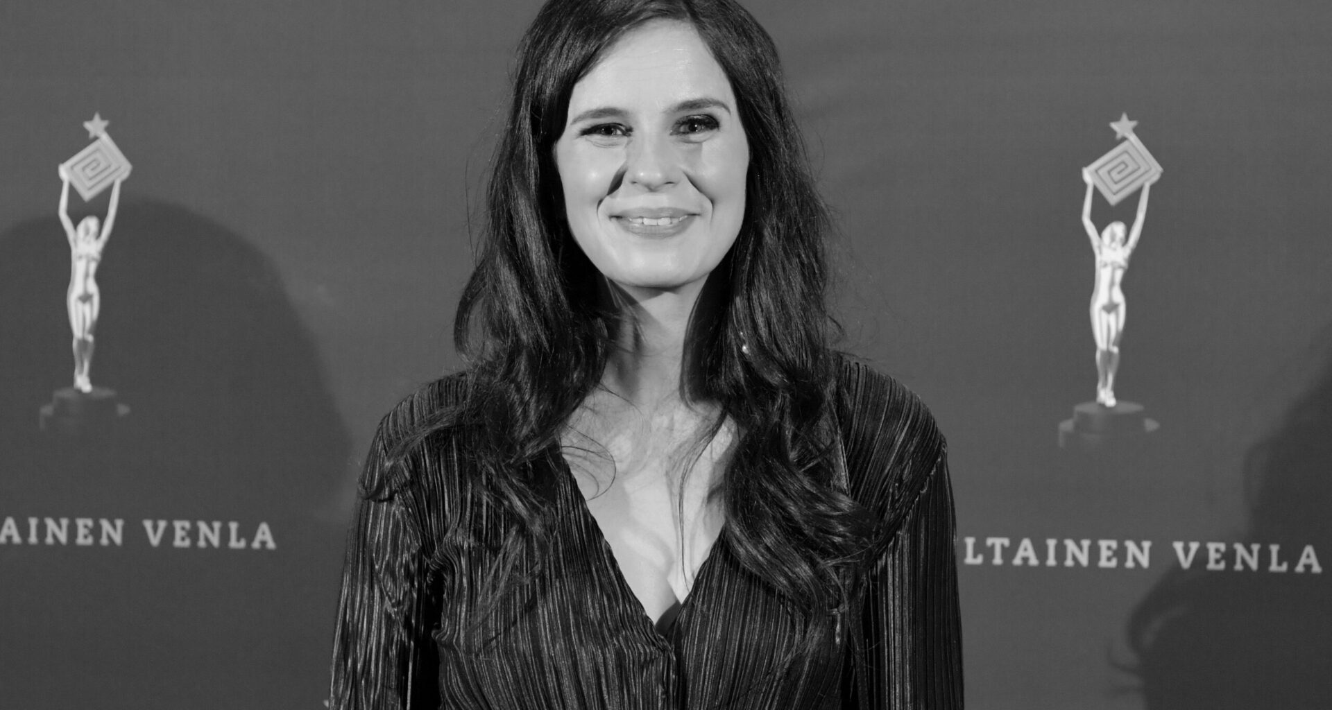 Olga Temosen siskolta surullinen julkaisu – mukana kuvamuistoja