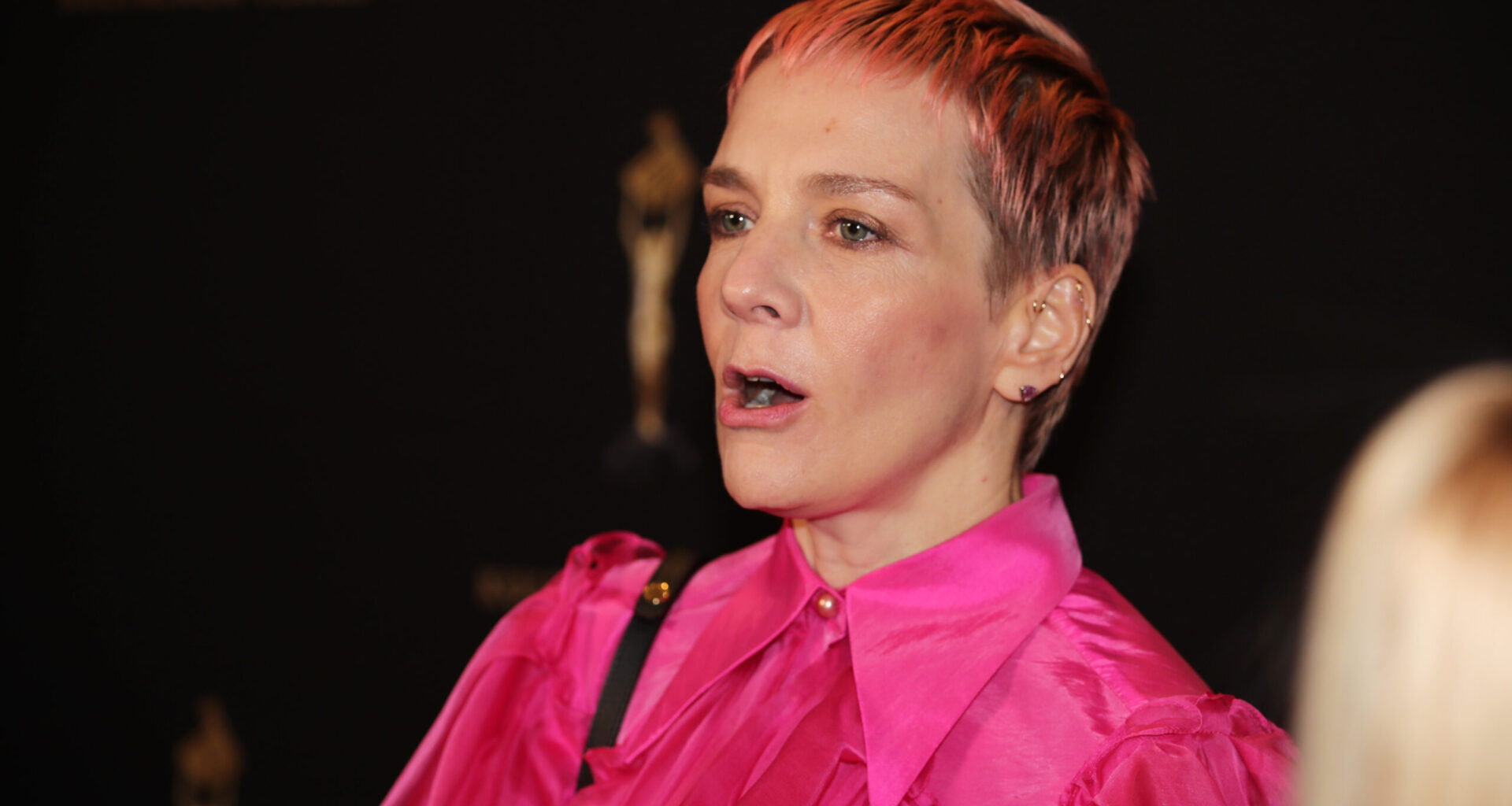 "Möin sieluni" – Maria Veitola katuu Johanna Tukiaisen haastattelua