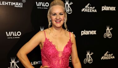 Auri Kananen synnytti – katso suloiset perhekuvat