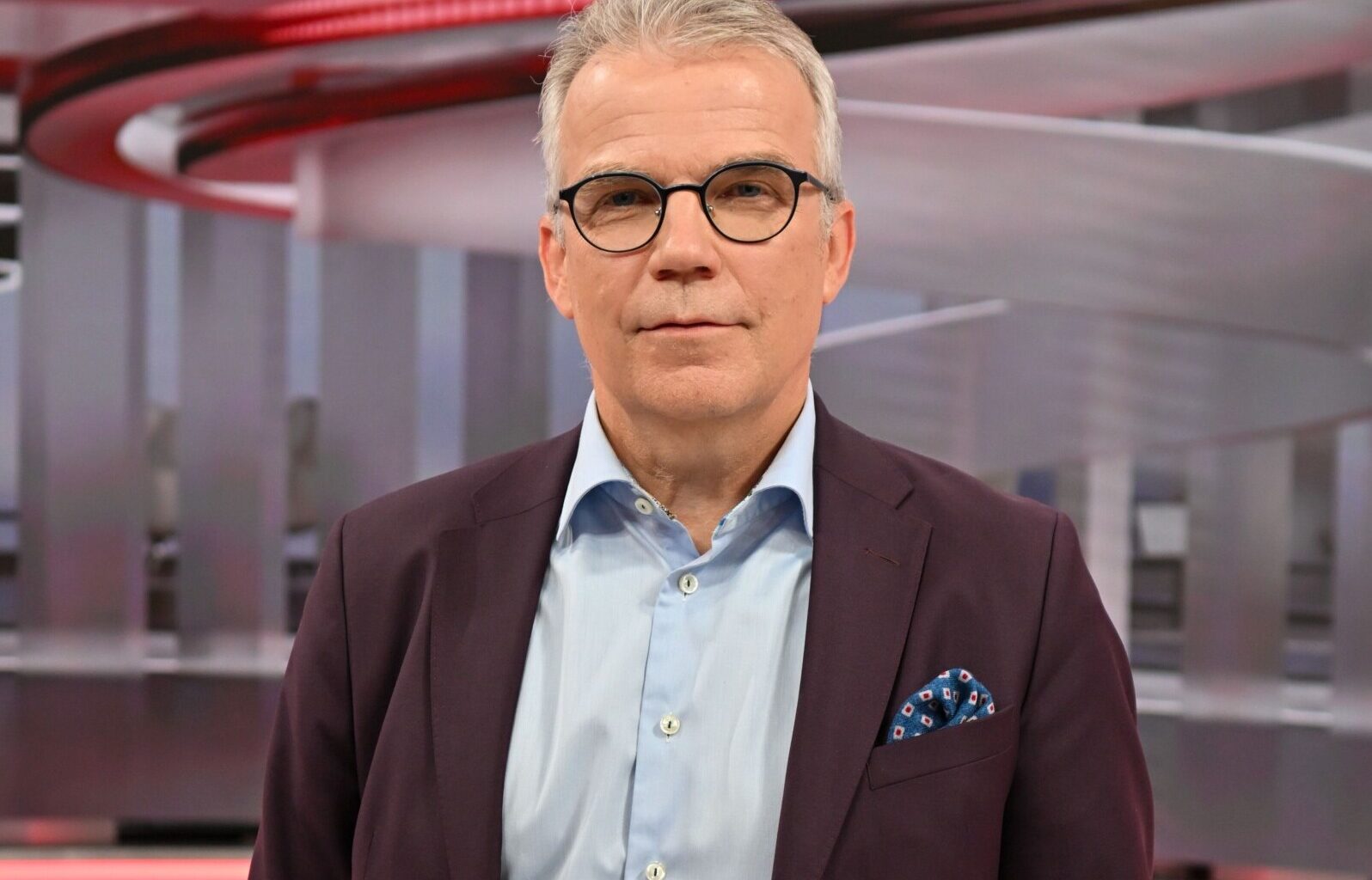 Keijo Leppänen vaihtoi nastat alle – erikoinen väline apunaan