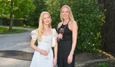 Jenni Ahola julkaisi kuvan kauniista tyttärestään - "Helsingin päässä"