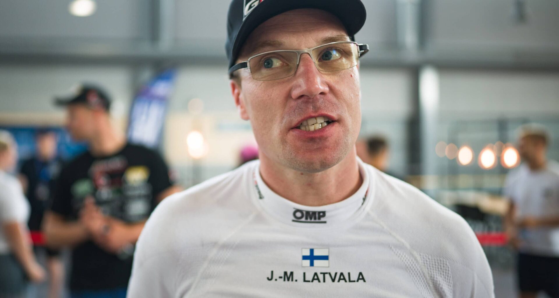 Seiska: Jari-Matti Latvala myöntää vihdoin sutinat - nämä otokset pitää nähdä!