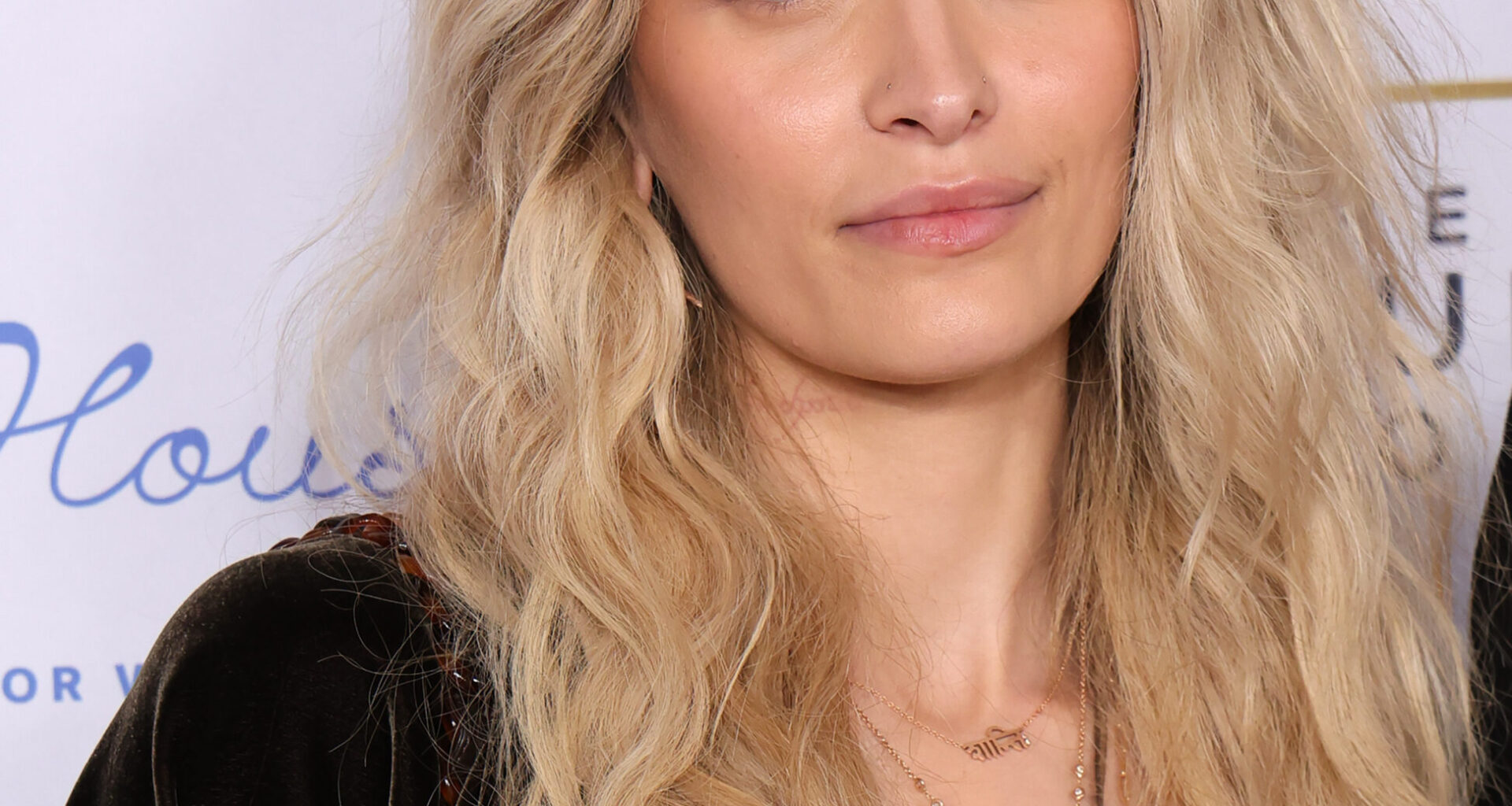 Paris Jackson avoimena huumeiden käytön seurauksista: "Pilasi elämäni"