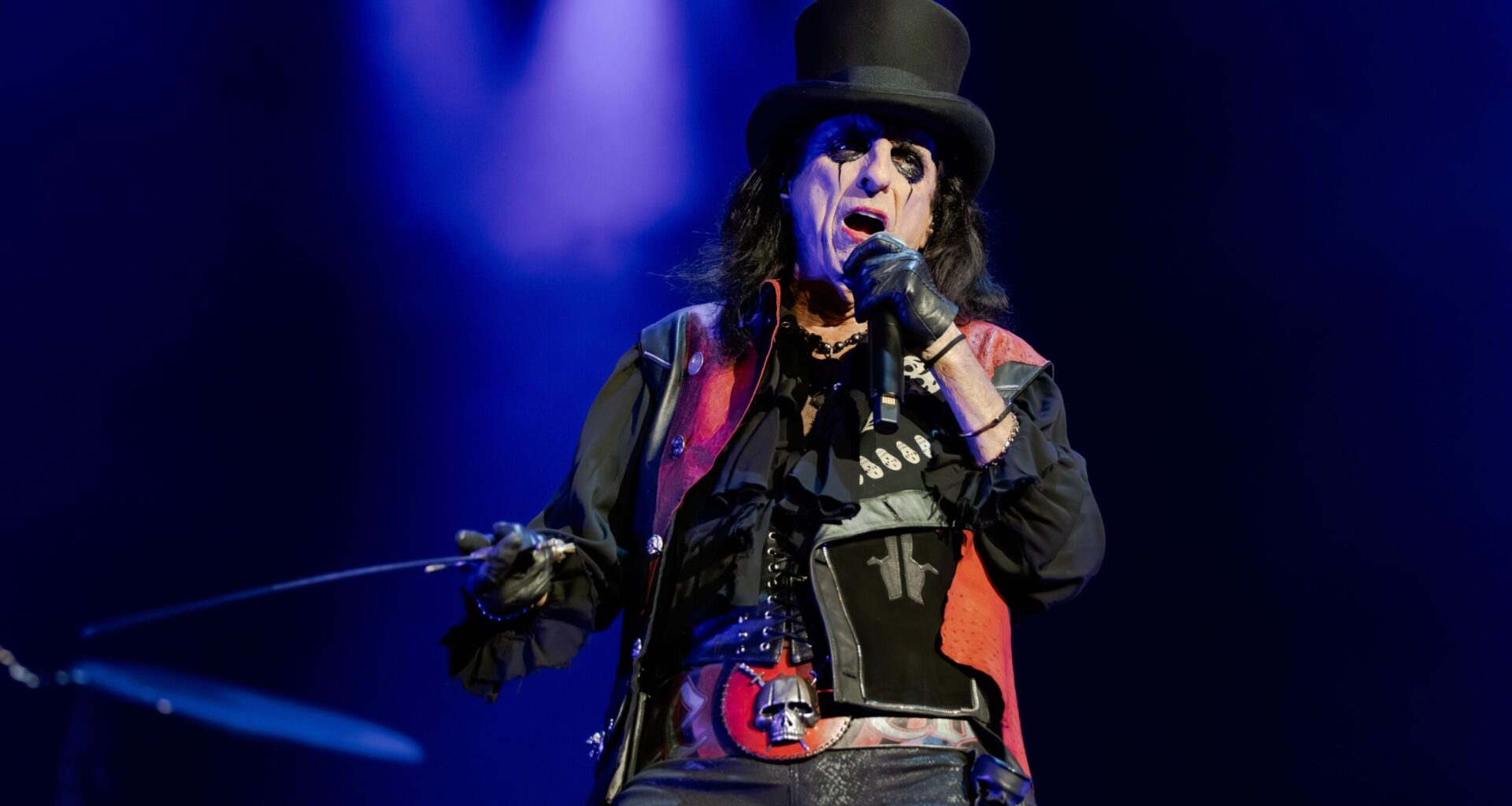 Alice Cooper, 77, kertoo pitkän uran salaisuuden - "Eläköityminen ei kuulu sanavarastooni"